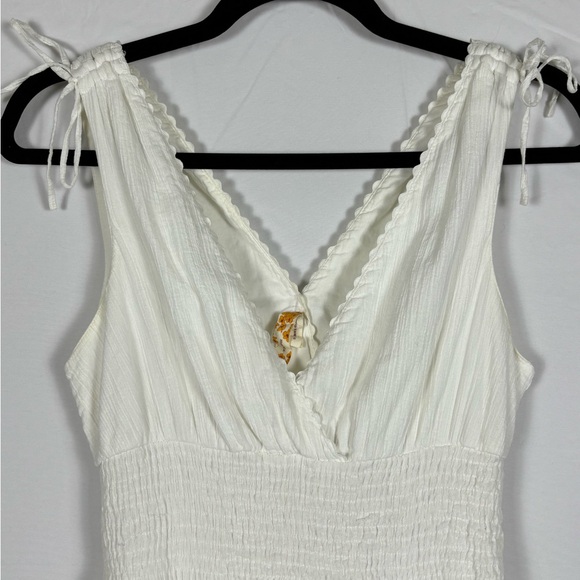 Maeve Anthropologie White Ivory Summer Flowy Boho Dress- Size 6 - Picture 2 of 11